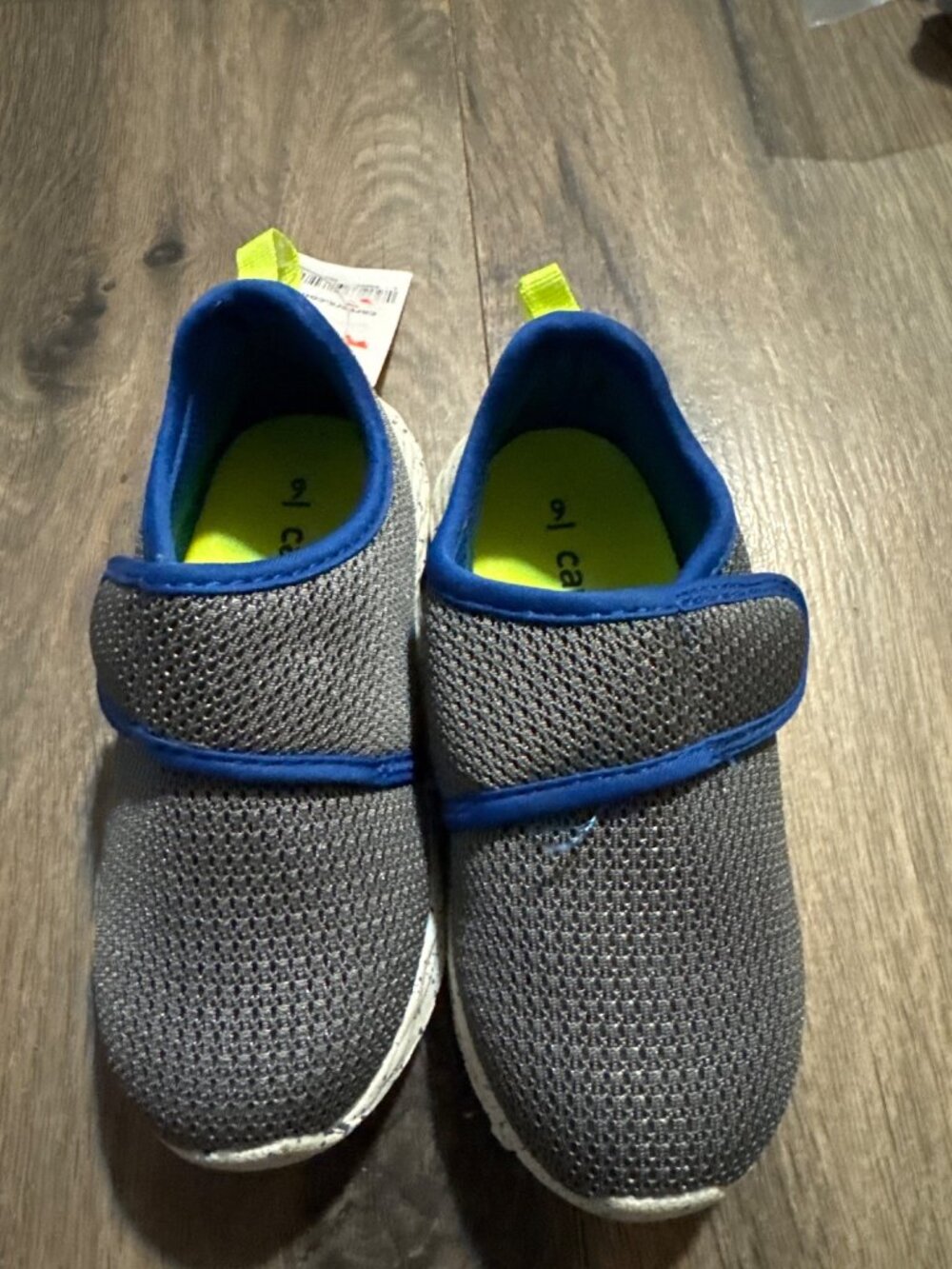Carters Kids Boy's Lorena Athletic SneakerGrey Mesh Sneakers Velcro Strap Size 9